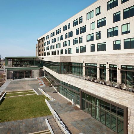 Hotel The Alexander Indianapolis Exterior foto